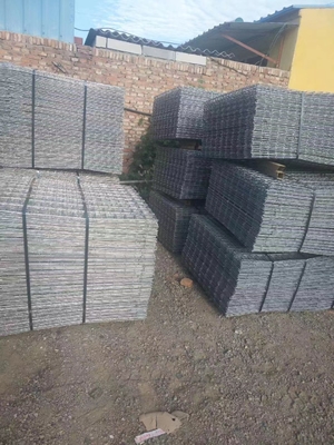 Galvanized Steel Wire Gabion Welded Mesh 0.5m - 2m Height