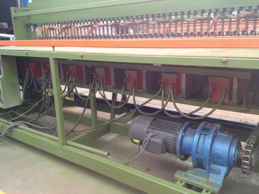 65times/Min Wire Mesh Welded Machine 300mm With Step Motor