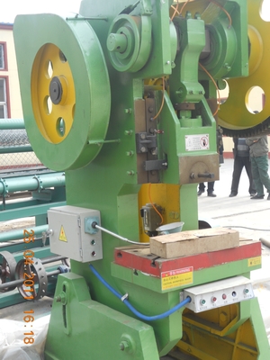 380V 3KW Razor Barbed Wire Machine 1100mm×1000mm×2000mm