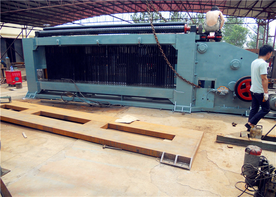Heavy Hexagonal Gabion Mesh Machine Horizontal Type Abrasion Resistance