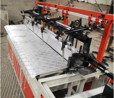 double wire feeding Diamond Mesh Weaving Machine low noise