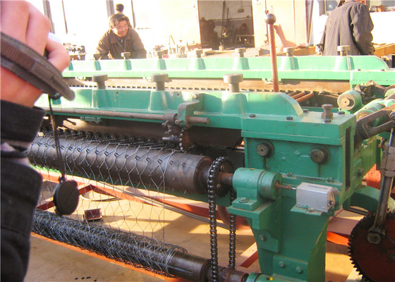 1.8mm Hexagonal Wire Mesh Machine , 131m2/h Gabion Mesh Machine