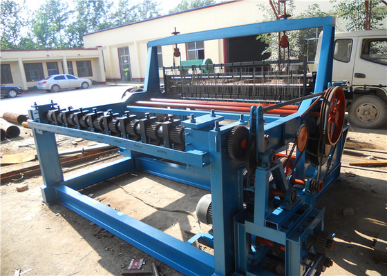 Hydraulic Power Supply Crimped Wire Mesh Making Machine Without Selvage