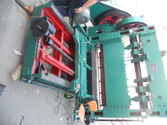 Feeding And Cutting Expanded Metal Mesh Machine Roll Type Energy Saving