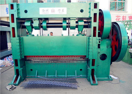 Heavy Duty Expanded Metal Machine 2500mm 6mm Touch Screen Operation Low Noise